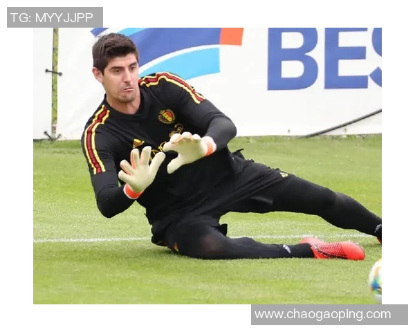 库尔图瓦:守护球门的传奇门将与足球世界的辉煌时刻 库尔图瓦:守护球门的传奇门将与足球世界的辉煌时刻