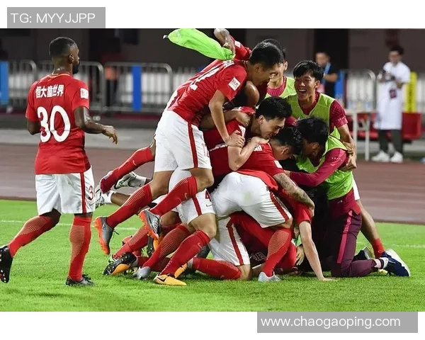 恒大与深圳对决首发阵容揭秘球迷期待精彩赛事表现